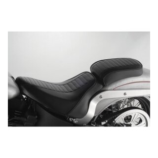 Hot Rod Series Daddy-O Horizontal Pleated Pillion Pad Black Vinyl