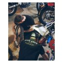 Bike Shed Pocket T-shirt black/gold
