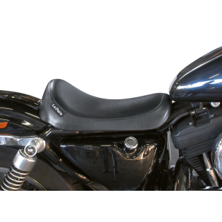 Smooth silhouette solo seat XL84-03