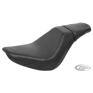 2-Up Plain Seat Black Softail FXBB 18-Up